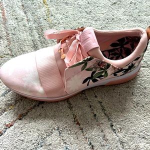 Ted Baker sneakers. Womens 40.5.